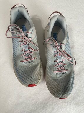 Hoka One One Rincon Women's Running Shoes size 9